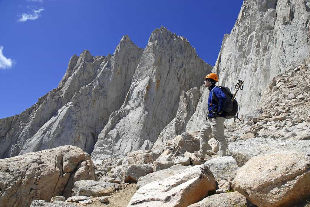 Alpinista sul Monte Whitney