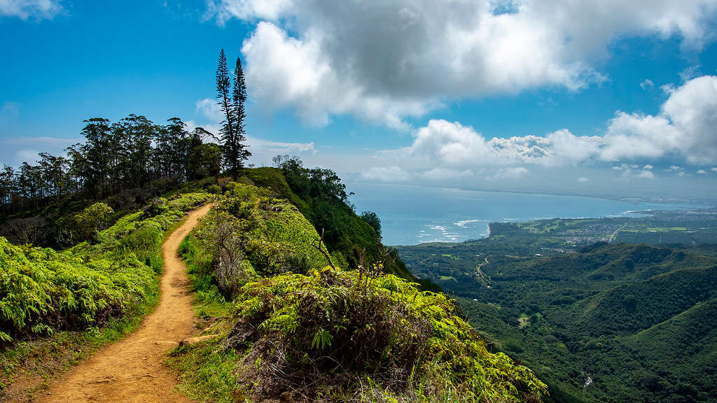 Waihe'e Ridge Trail Maui