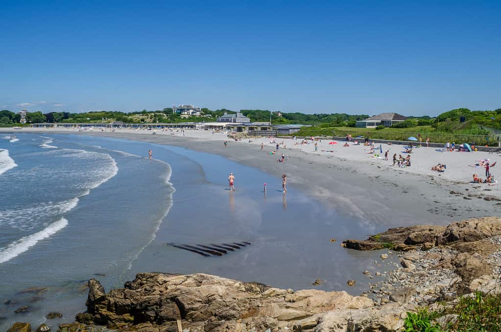 Bailey's Beach vista da Newport Cliff Walk