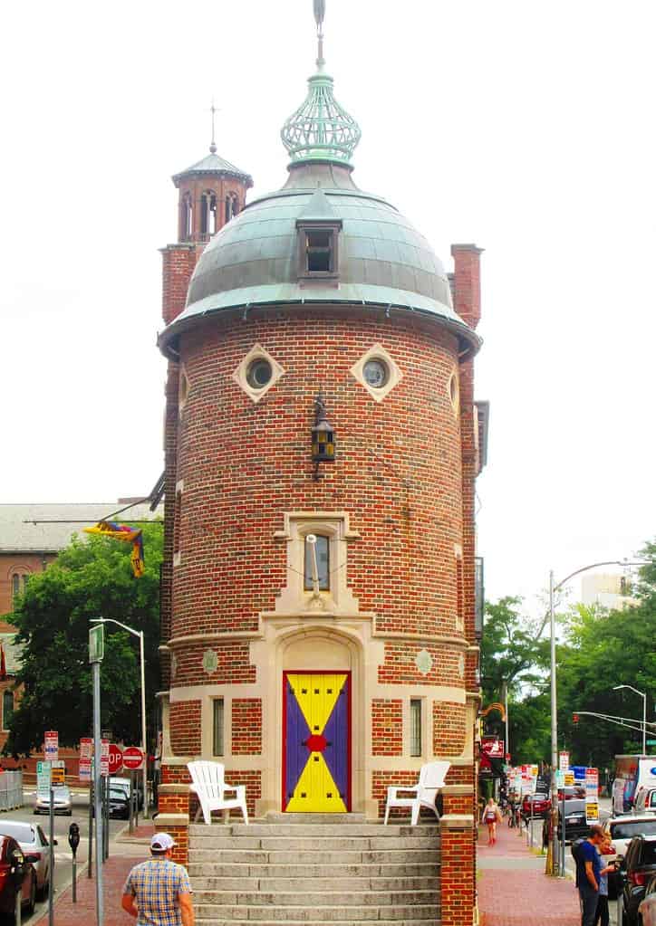 L'Harvard Lampoon Building