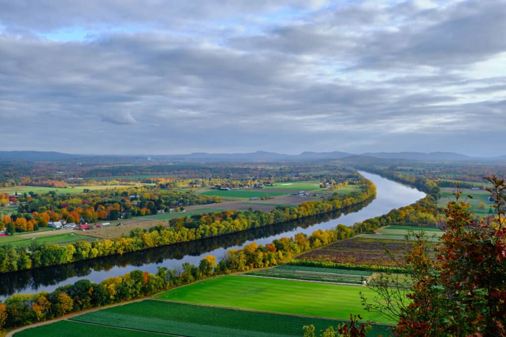 Fiume Connecticut