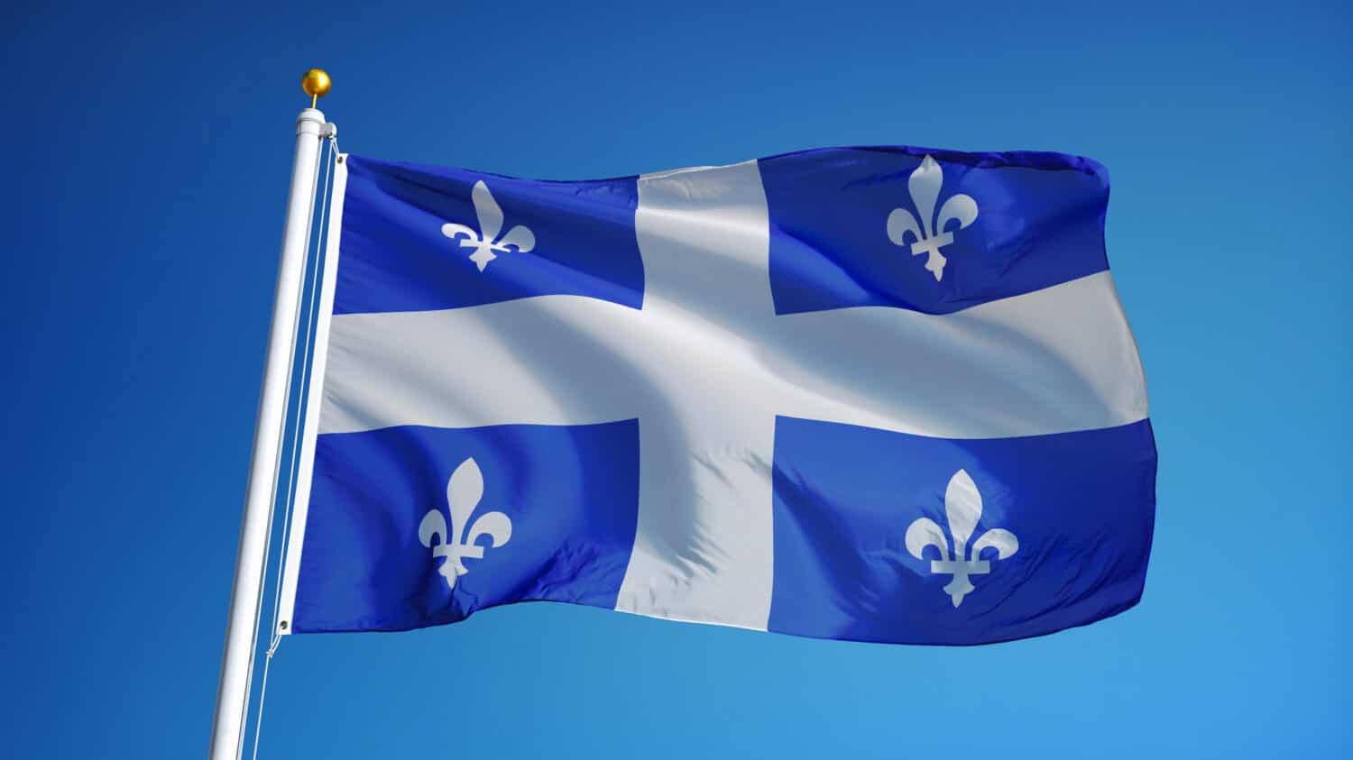 Bandiera del Quebec che sventola contro il cielo blu pulito, primo piano, isolata con tracciato di ritaglio maschera trasparenza del canale alfa