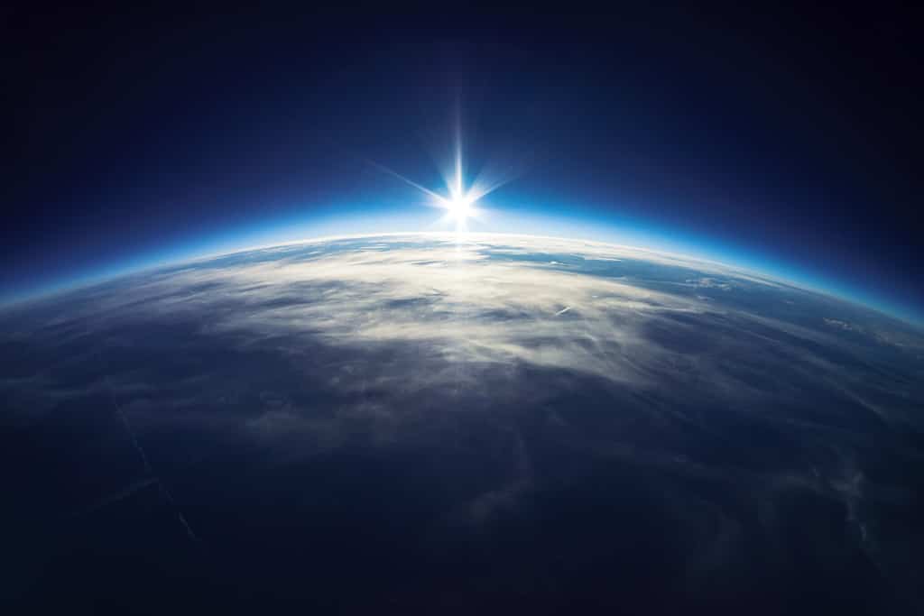 Fotografia Near Space - 20 km dal suolo / foto reale