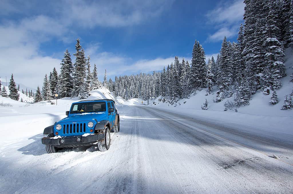 Jeep nella neve, Million Dollar Highway in Colorado