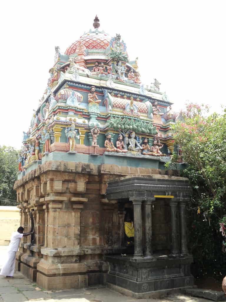 Un Kovil all'interno del tempio di Arapaleeswarar