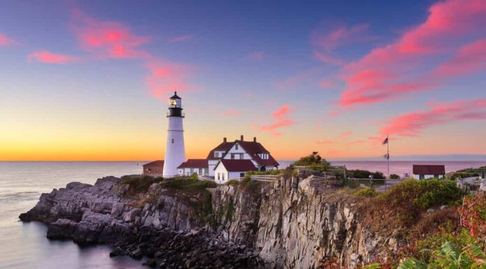 Portland Head Light a Cape Elizabeth, Maine, Stati Uniti d'America.