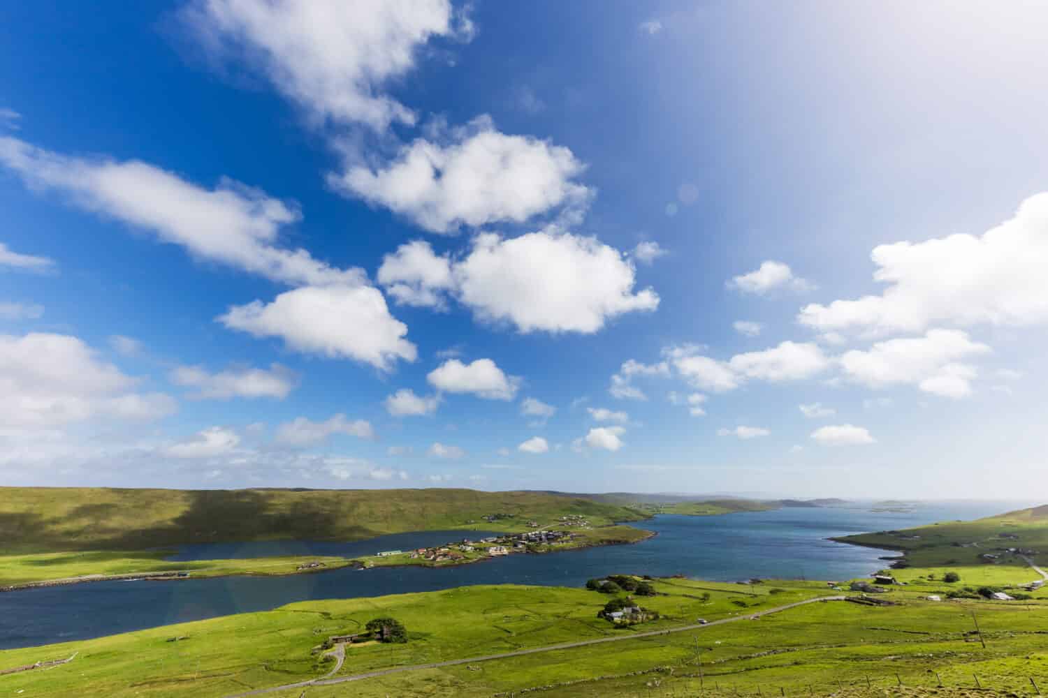 Spettacolare paesaggio delle remote e panoramiche Isole Shetland