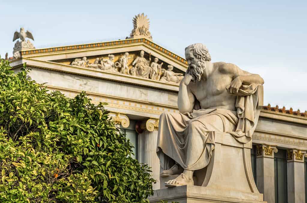 Statua Di Marmo Dell'antico Filosofo Socrate