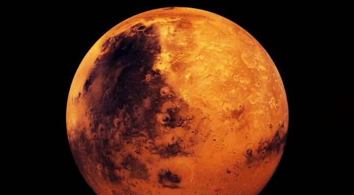 Pianeta Marte su uno sfondo scuro.  Elementi di questa immagine forniti dalla NASA.  Foto di alta qualità