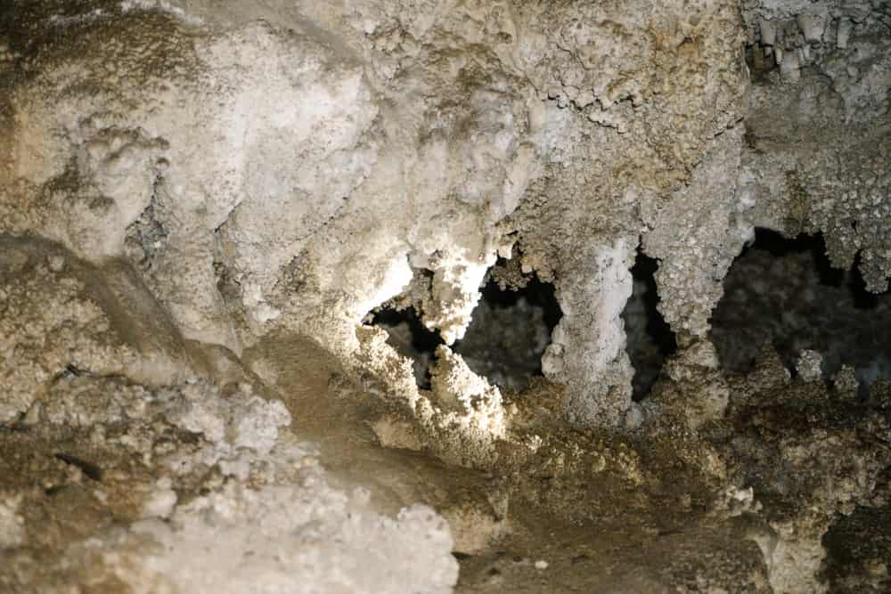 Esplorando Boyden Cavern in California