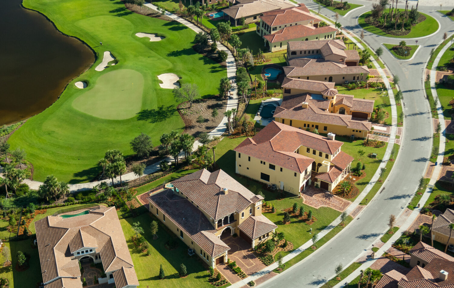 vista aerea della bella comunità di golf della Florida