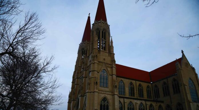 Cattedrale di Sant'Elena a Helena Montana