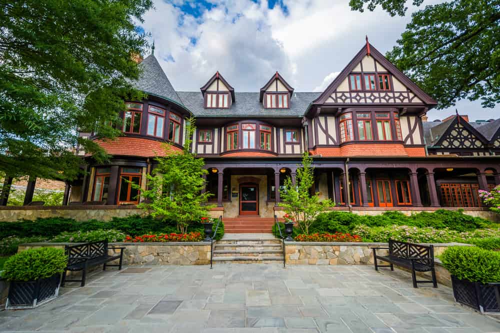 Il Francis Xavier Knott Humanities Center presso la Loyola University Maryland, a Baltimora, nel Maryland.