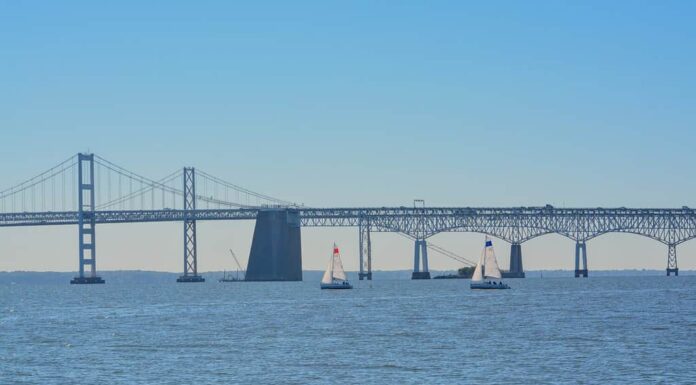 Vista del Chesapeake Bay Bridge dal Sandy Point State Park ad Annapolis, nel Maryland