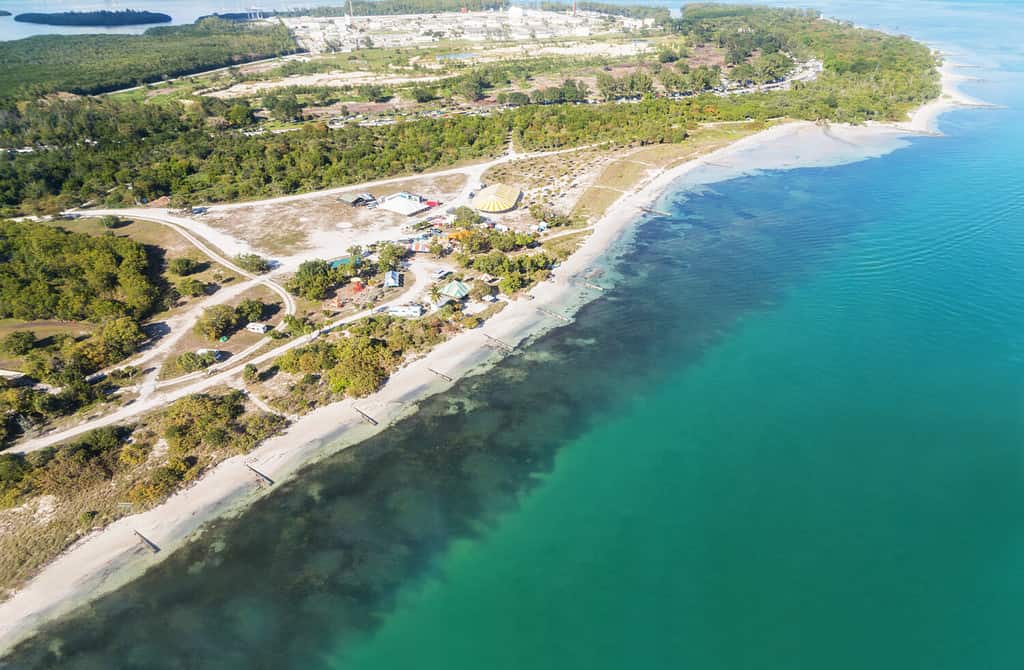 Florida, USA, Key Biscayne National Park e la spiaggia, veduta aerea