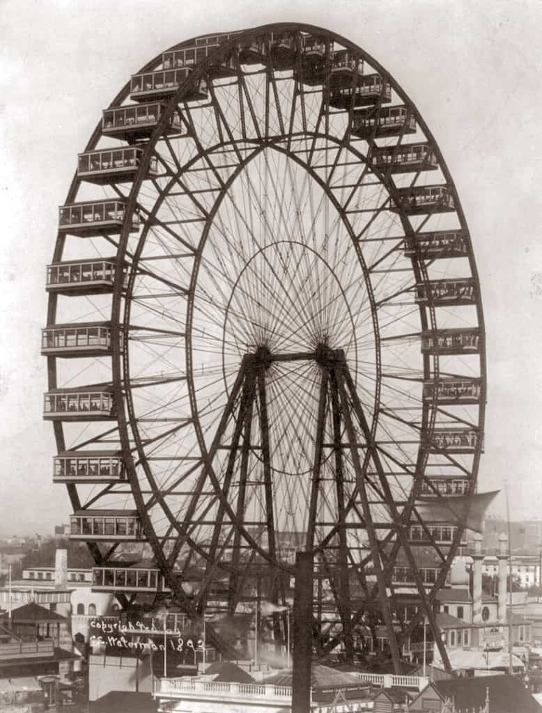 La ruota panoramica originale, a volte indicata anche come ruota panoramica di Chicago,(1)(2)(3) fu progettata e costruita da George Washington Gale Ferris Jr. come fulcro della Midway all'Esposizione mondiale colombiana del 1893 a Chicago, Illinois .