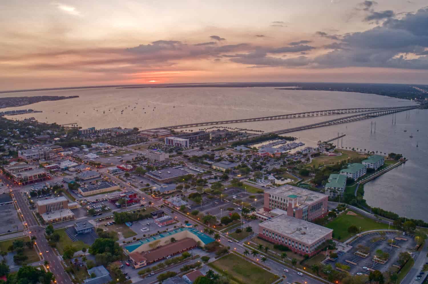 Vista aerea di Punta Gorda, piccola città nel sud della Florida