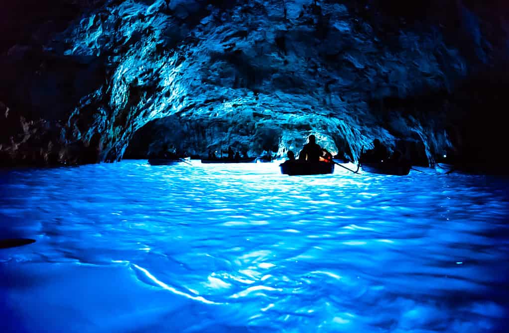 Grotta Azzurra nell'imperdibile isola di Capri, in Italia, in Europa