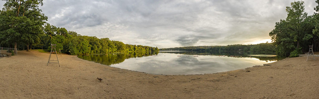 L'Upper Mystic Lake visto da Shannon Beach a Winchester vicino a Boston, MA.