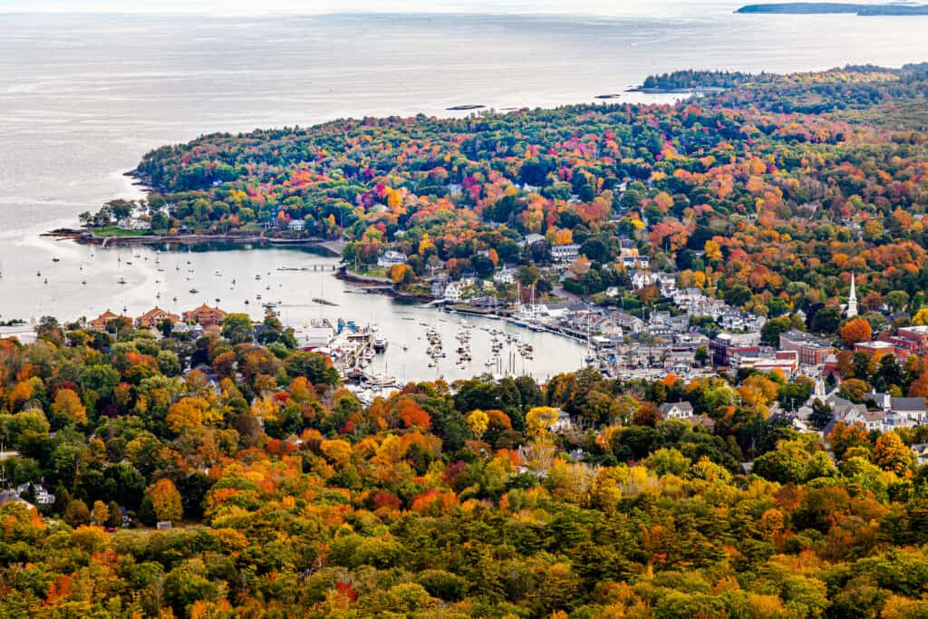 Città costiera di Camden Maine.