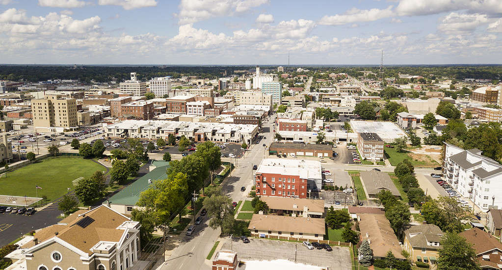 Vista aerea pittoresco affascinante e umile su Springfield Missouri