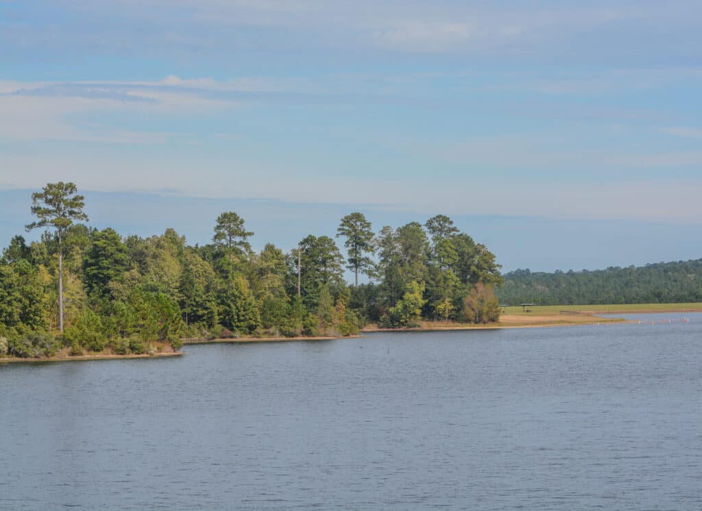 Lago Okhissa