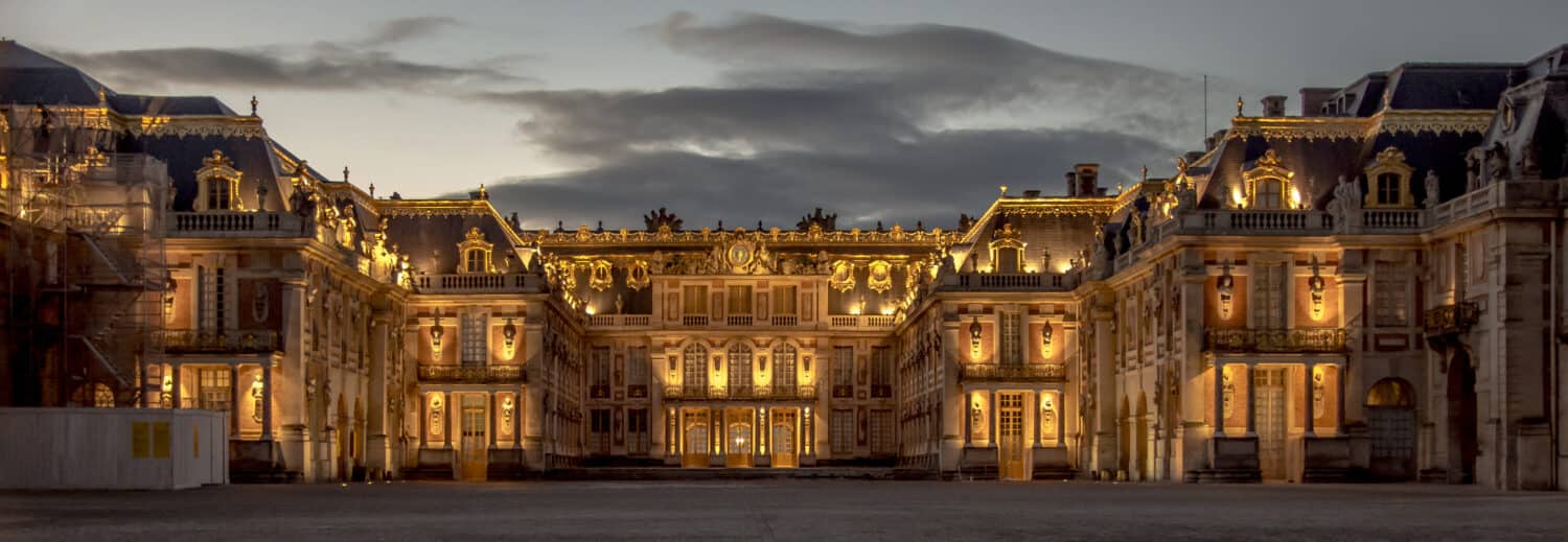 Palazzo Reale di Versailles Castello di Versailles uno dei castelli più famosi e lussuosi del mondo.