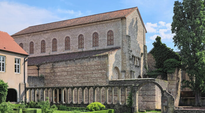 Basilica di Saint-Pierre-aux-Nonnains a Metz, Francia.  L'edificio pre-medievale fu originariamente costruito nel 380 d.C.  È una delle chiese più antiche del mondo e la chiesa più antica di Francia.