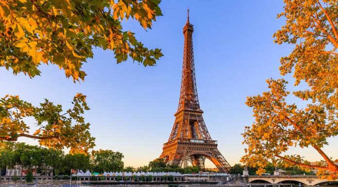 Parigi, Torre Eiffel.