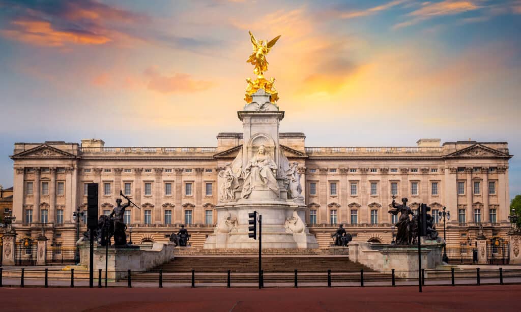 Buckingham Palace, Inghilterra, la casa più grande del Regno Unito