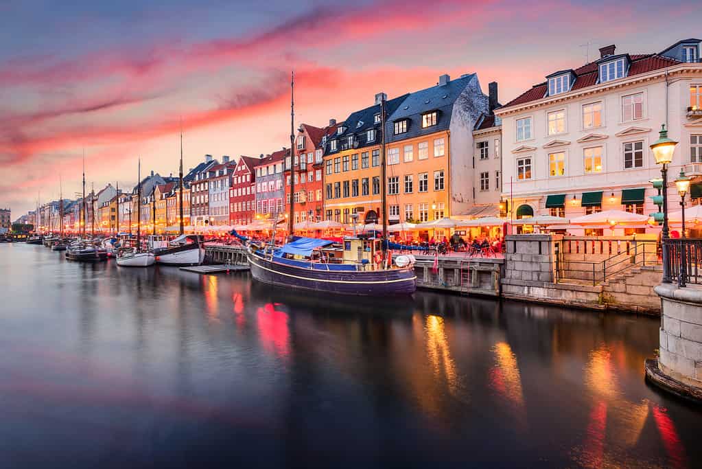 Copenhagen, Danimarca al canale Nyhavn