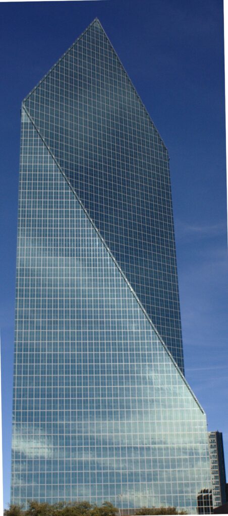 Edificio Fountain Place nella zona West-End del centro di Dallas.