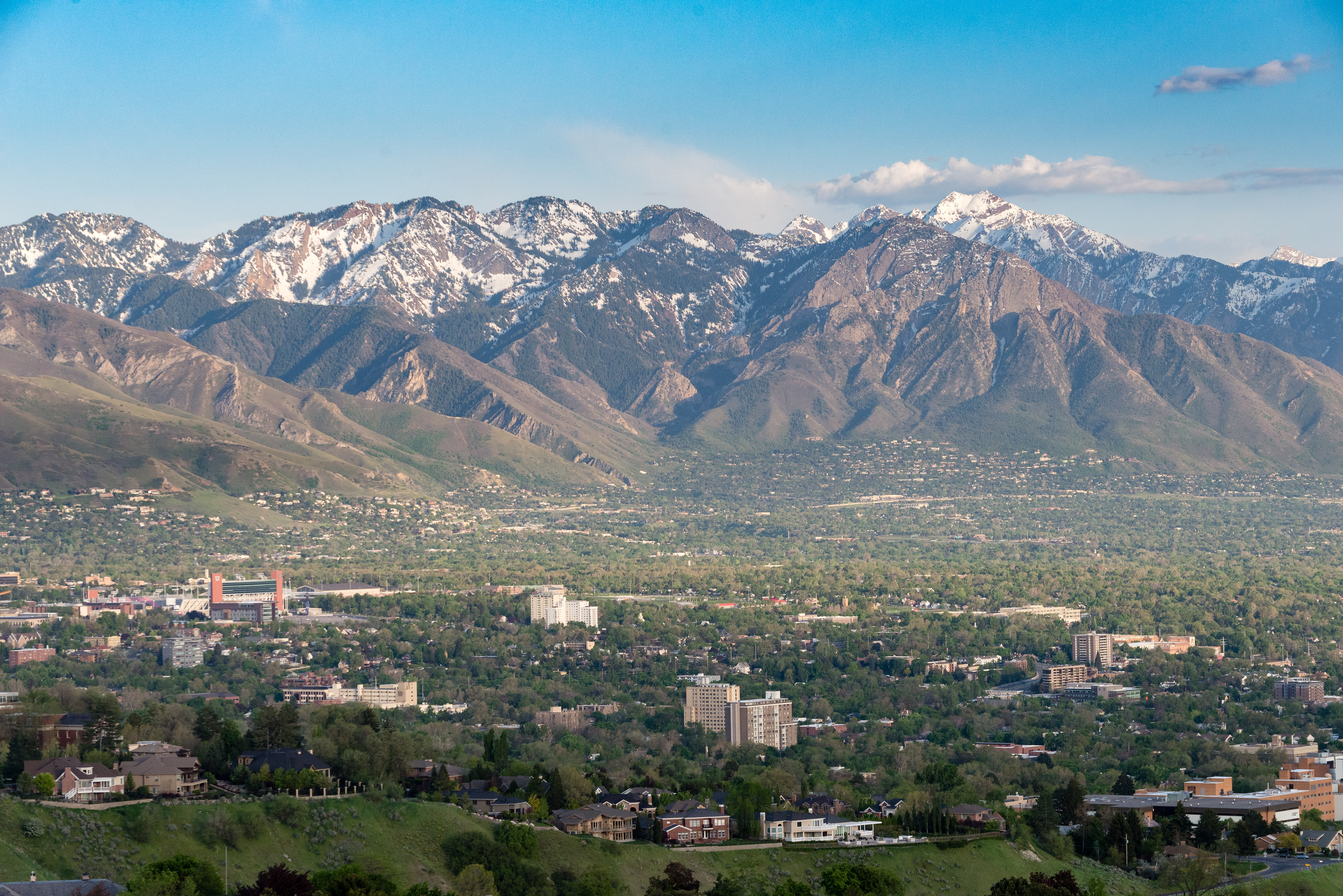 Vista sulle montagne innevate che circondano Salt Lake City
