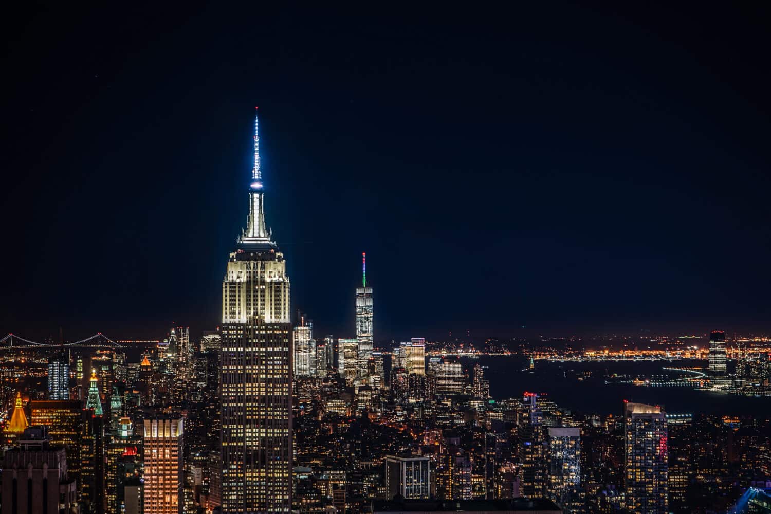 Orizzonte notturno di New York