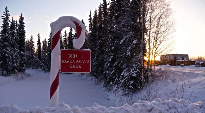 Santa Clause Lane al Polo Nord in Alaska