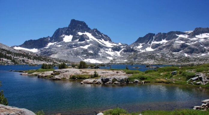 Dove inizia e finisce il John Muir Trail?
