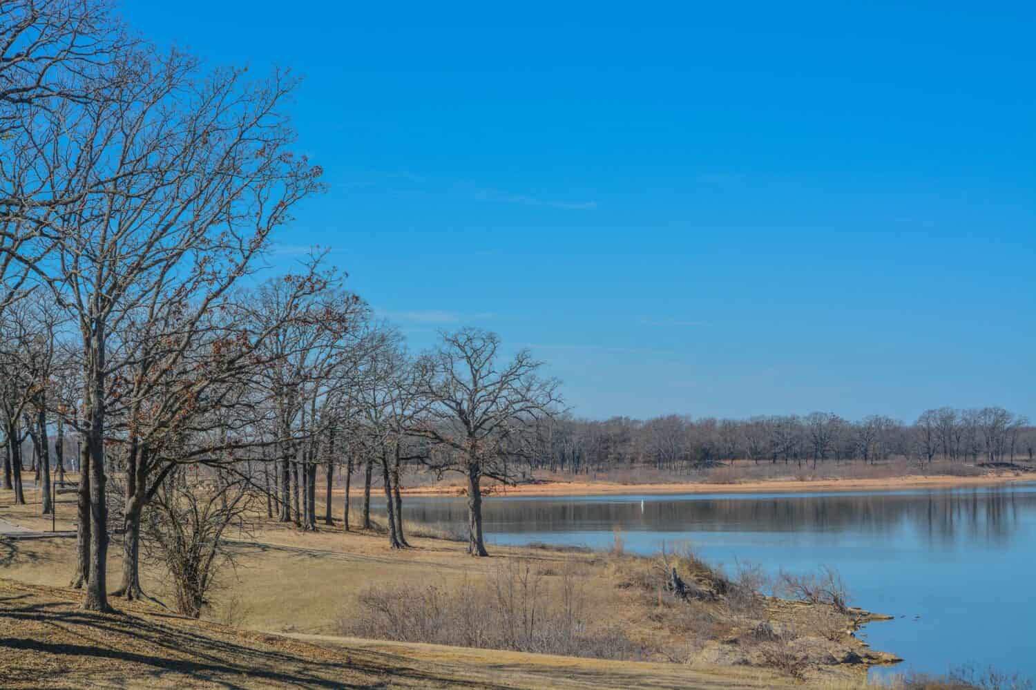 Splendida vista sulla costa del lago Texoma a Kingston, nella contea di Bryon, in Oklahoma