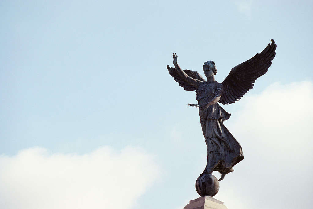 Statua di angelo nel Mount Royal Park, Quebec, Canada