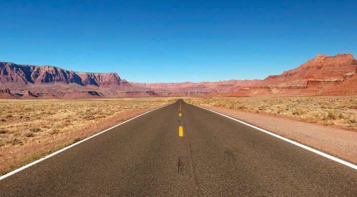 Interstate 89A nel monumento nazionale di Vermilion Cliffs