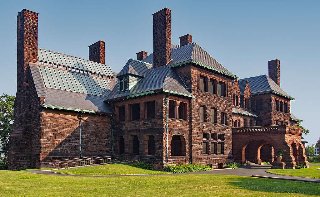 La James J. Hill House è la casa più grande del Minnesota.