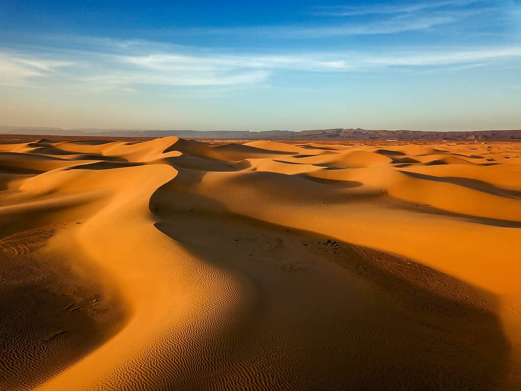 Dune di sabbia nel deserto del Sahara