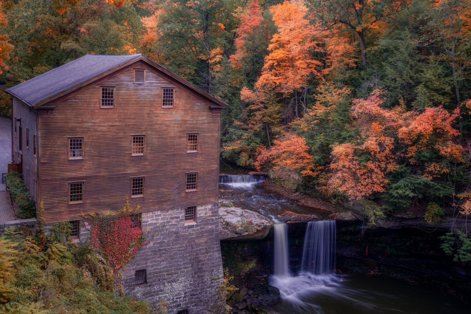 Mulino di Lanterman a Mill Creek Park a Youngstown Ohio. 