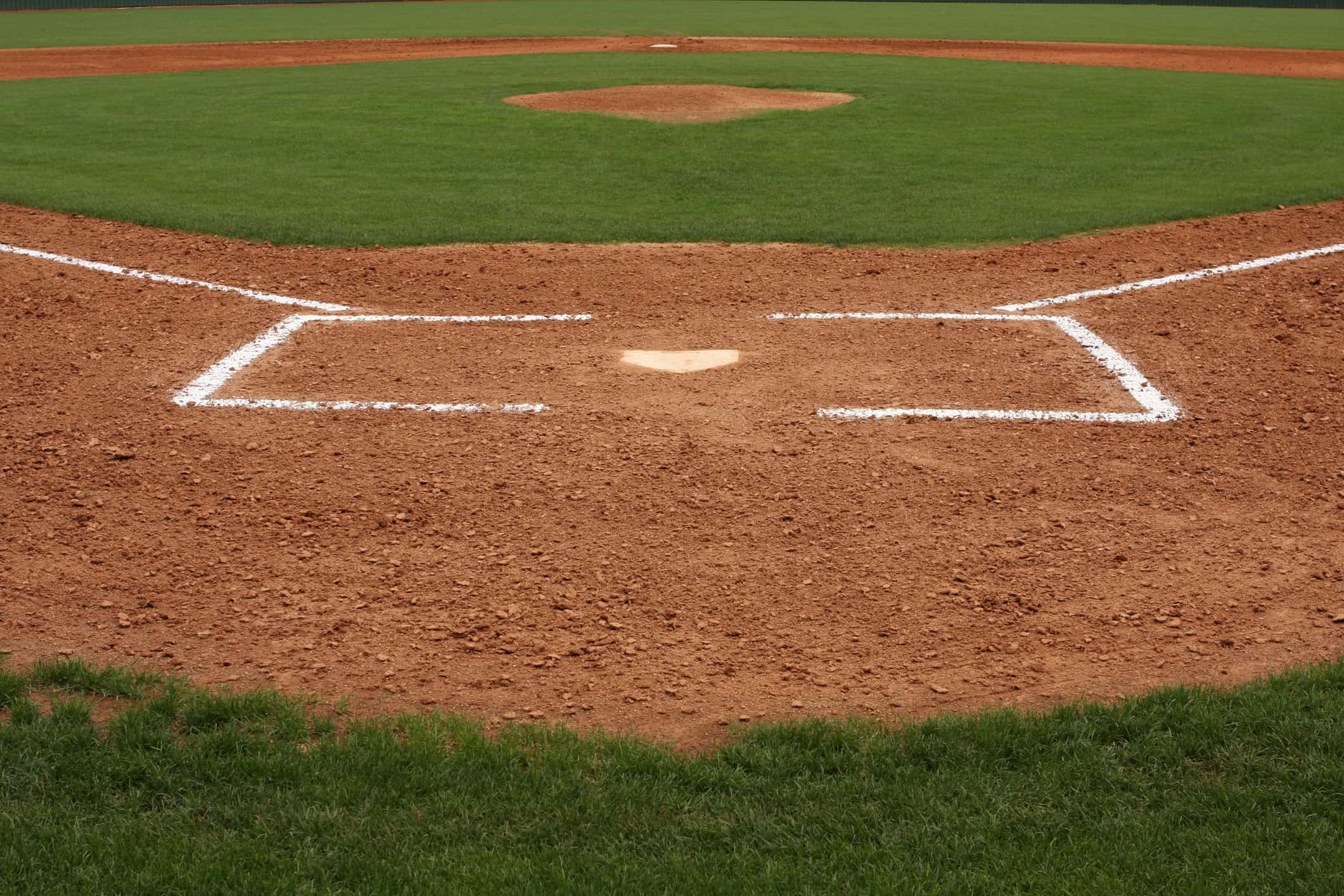 Home Plate e campo interno di un campo da baseball