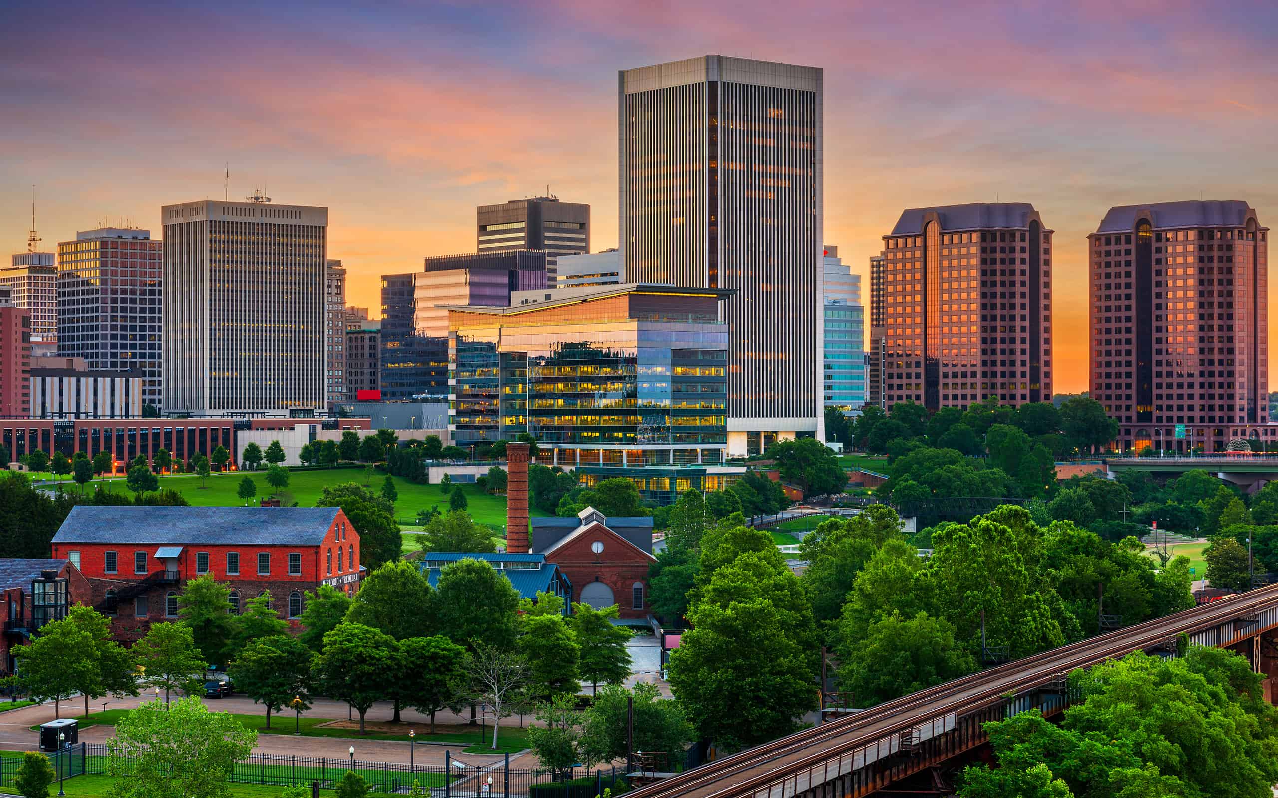 Orizzonte del centro di Richmond, Virginia, Stati Uniti