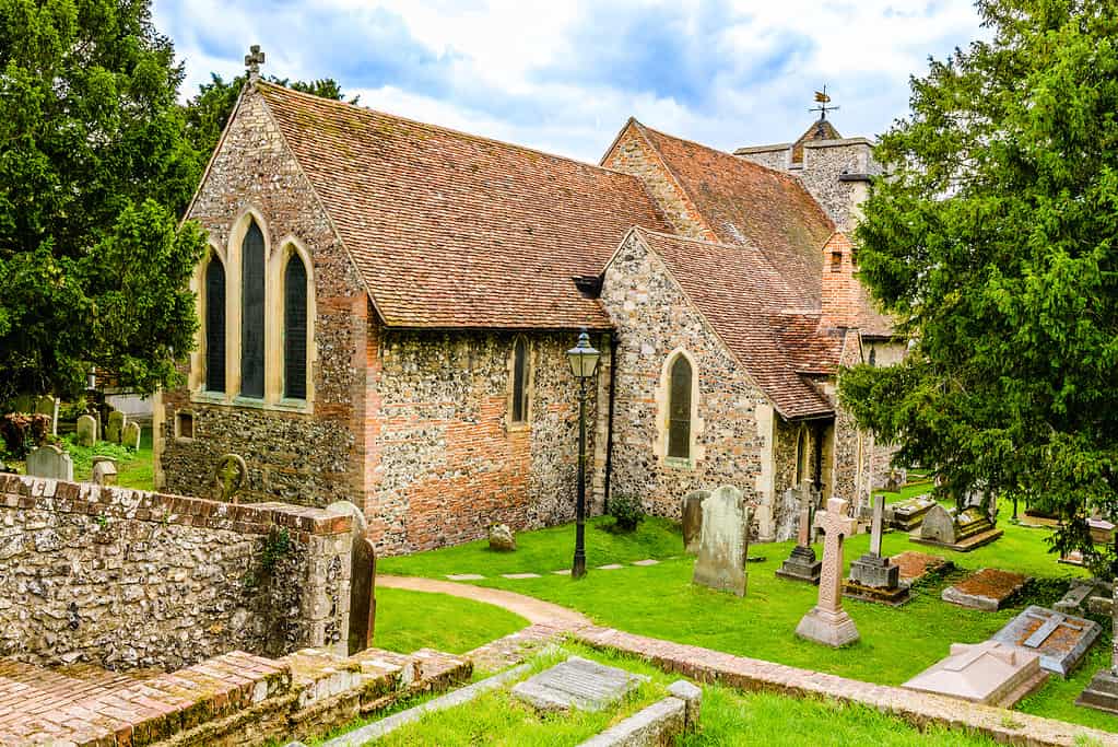 La chiesa di San Martino, sito patrimonio dell'umanità dell'UNESCO, la prima chiesa fondata in Inghilterra a Canterbury, Kent, Regno Unito