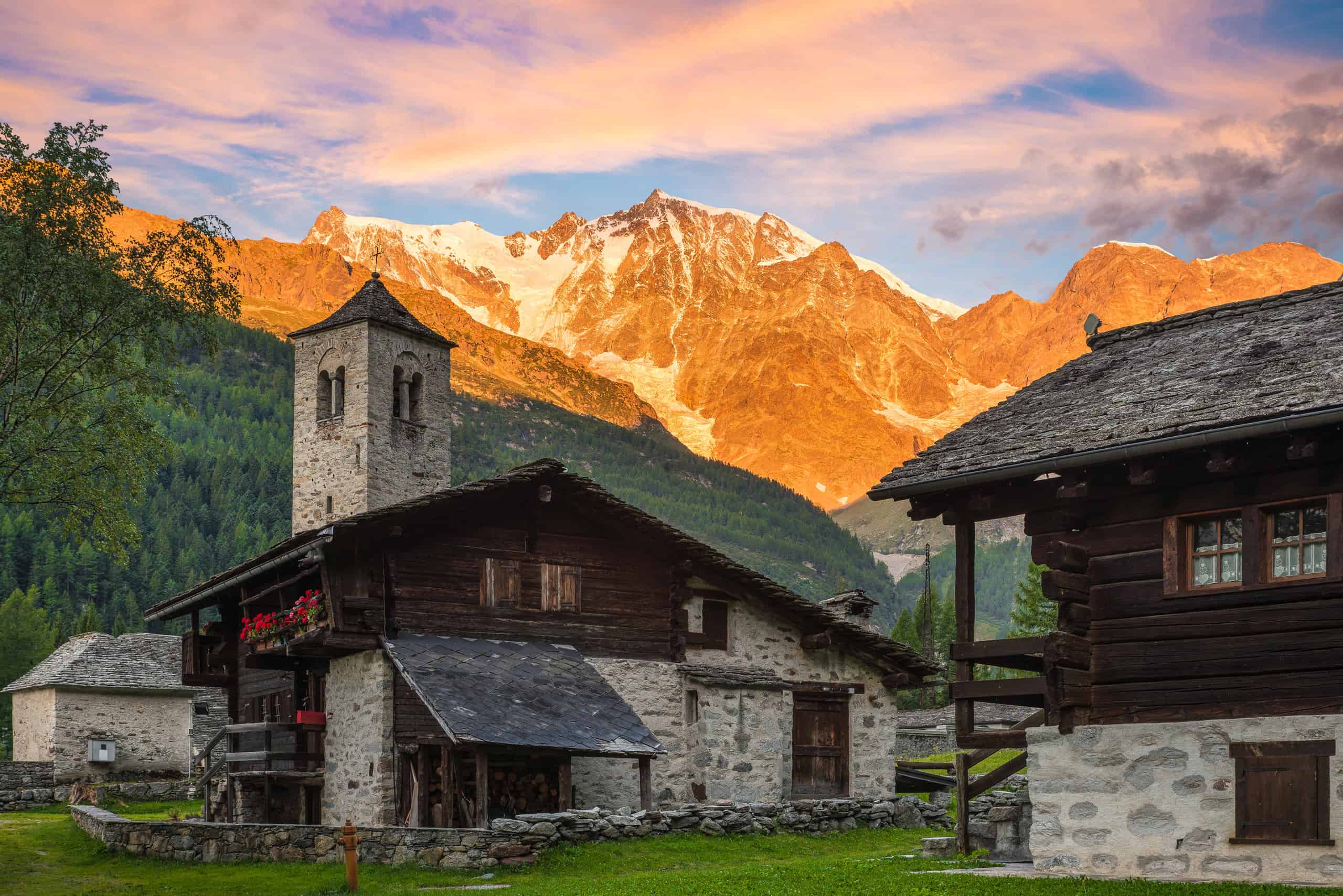 Monte Rosa all'alba