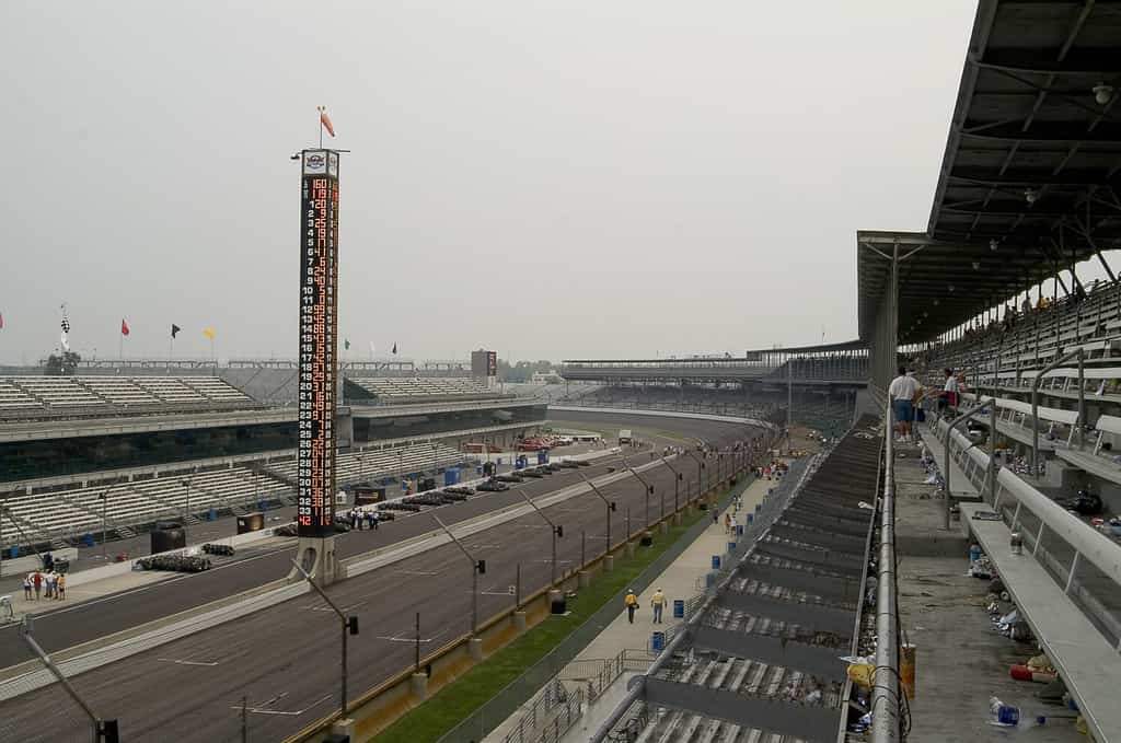 Prima curva: Indy