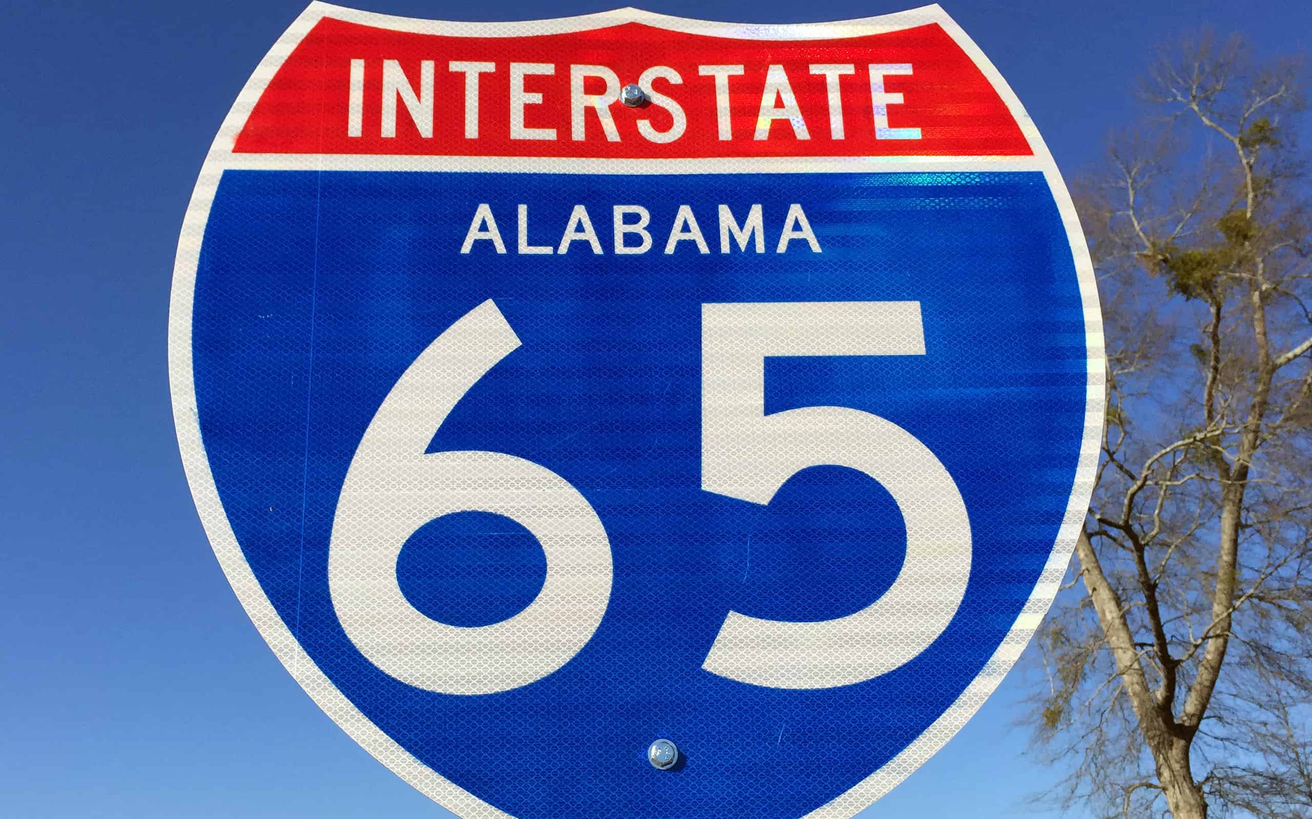 Segnale autostradale per la I-65 in Alabama