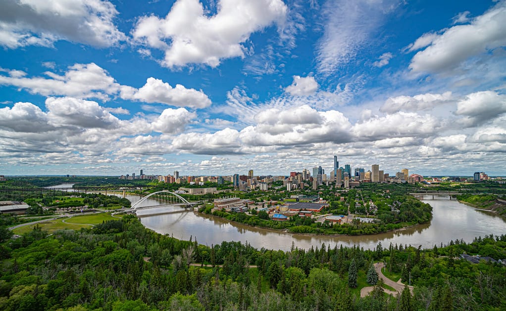 Vista aerea panoramica del centro di Edmonton, Alberta, Canada.