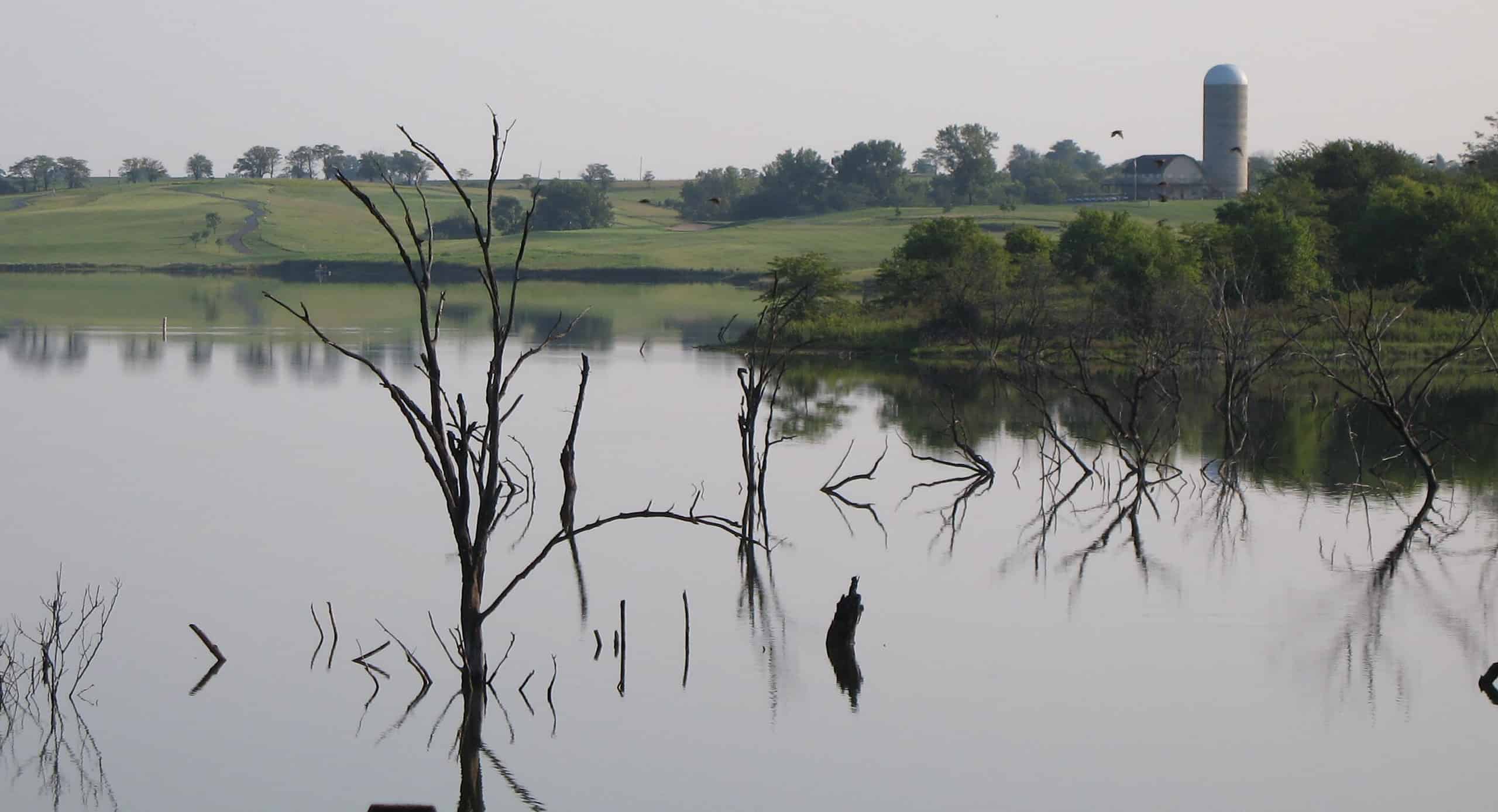 Campo da golf Mozingo Lake a Maryville, Missouri.  Foto nell'agosto 2006 tramite poster.